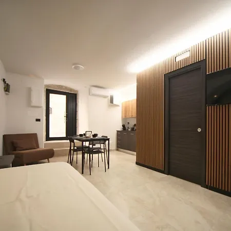 Maison De Ruelle 게스트하우스